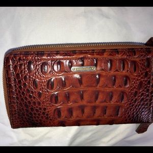 Brahmin wallet